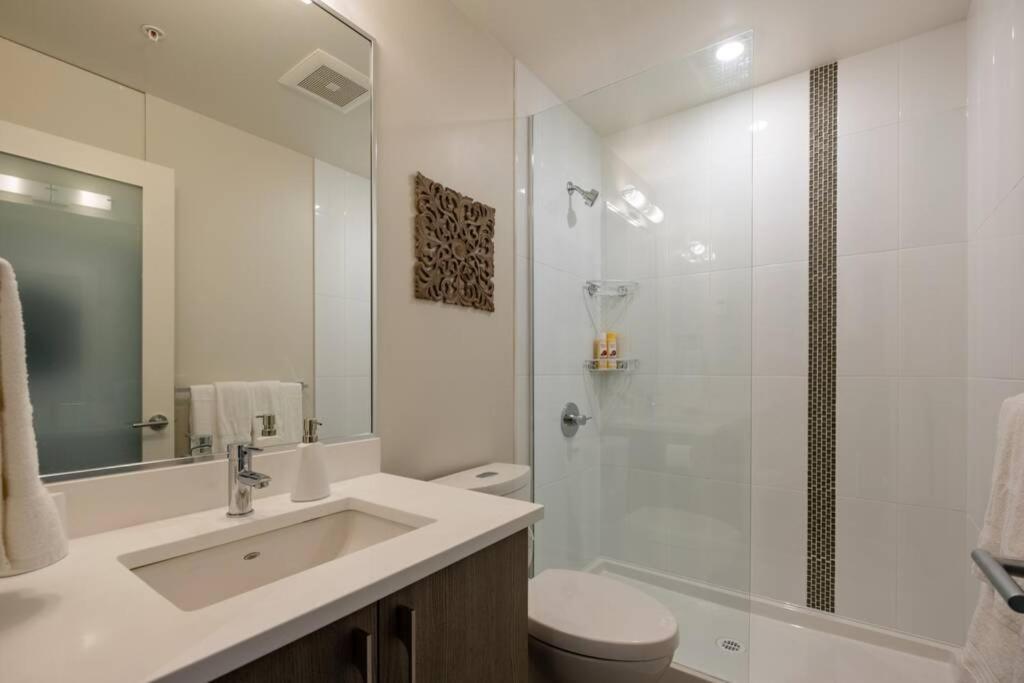 فكتوريا Clean 4Th Floor 1 Bedroom Apt In Old Town China Town المظهر الخارجي الصورة